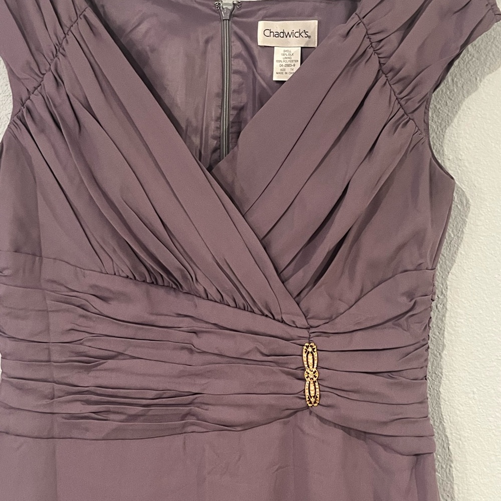 Elegant‎ Purple Evening Dress new without tags - Picture 2 of 8